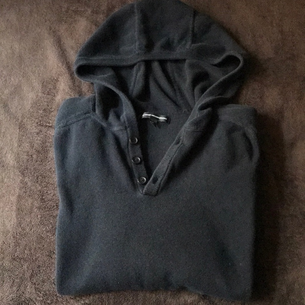 Express Fashion Hooded Pullover